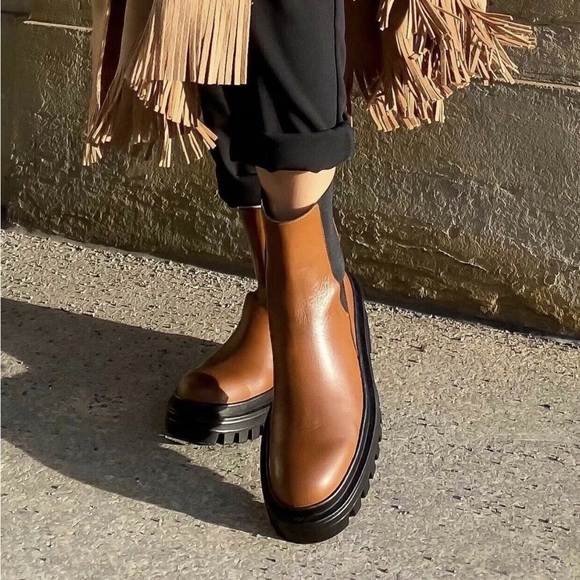 Zara woman light brown leather lug sole ankle boots NWT size 9 - Picture 6 of 11